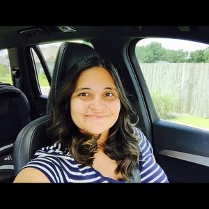 Meet your Posher, Christina